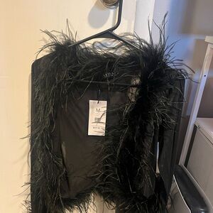 AKIRA Black Feather-Trimmed Cape